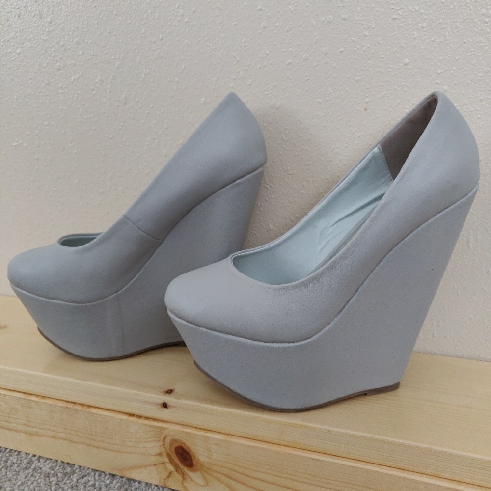 Grey platform wedges
